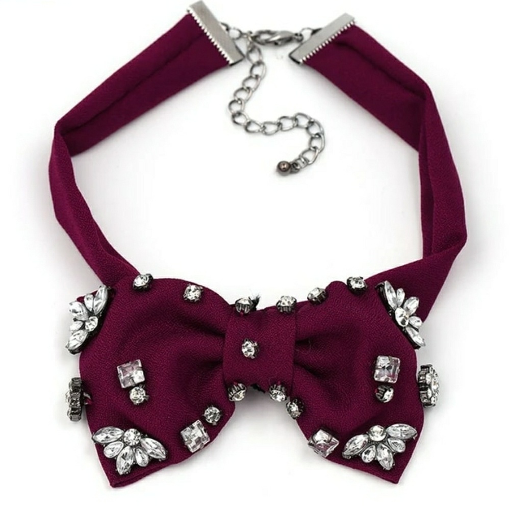 Women's bowtie